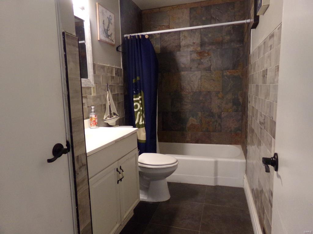 631 Royal Heights Road Belleville, IL 62226 - Photo 20 of 27 Gallery Image 20