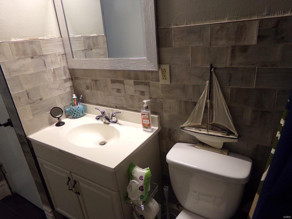 631 Royal Heights Road Belleville, IL 62226 - Photo 21 of 27 Gallery Image 21
