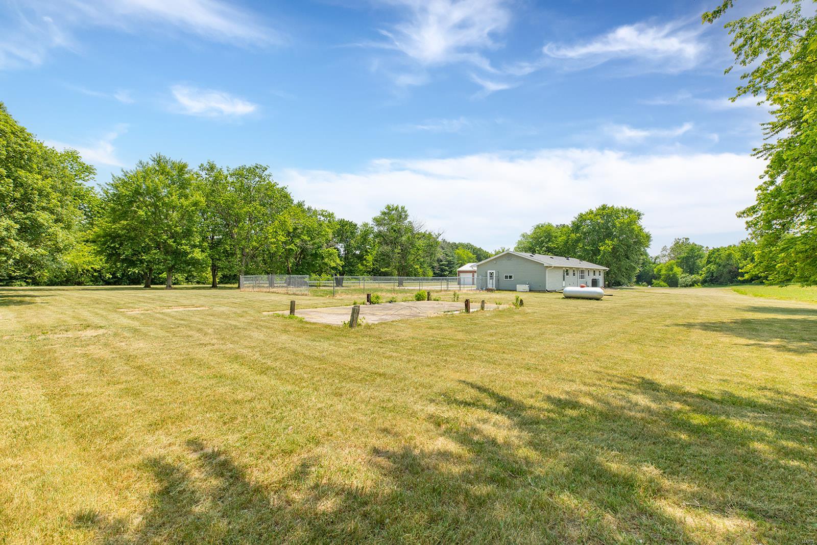 4519 Shipman Cutoff Road Bunker Hill, IL 62014 - Photo 14 of 52 Gallery Image 14