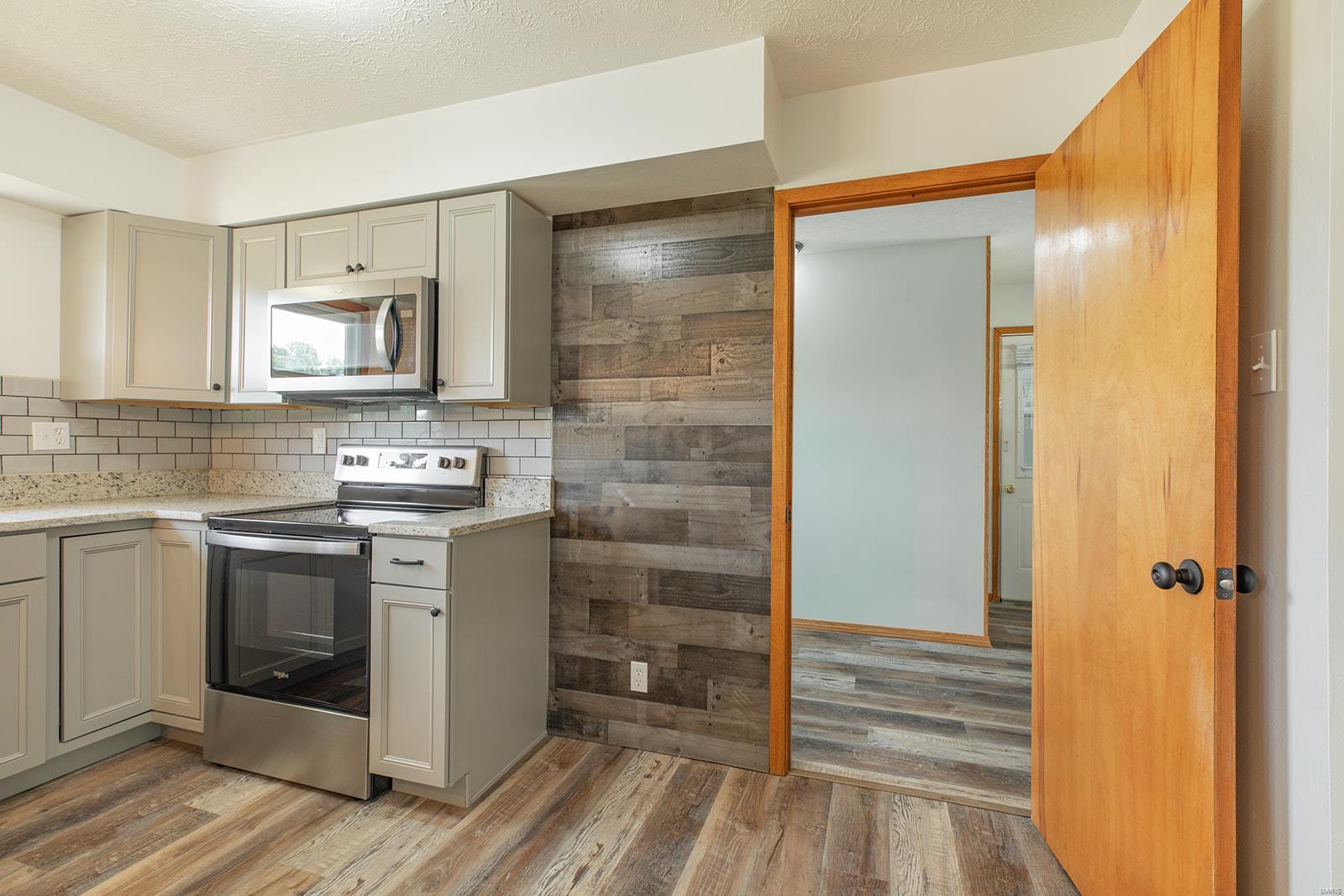 4519 Shipman Cutoff Road Bunker Hill, IL 62014 - Photo 26 of 52 Gallery Image 26
