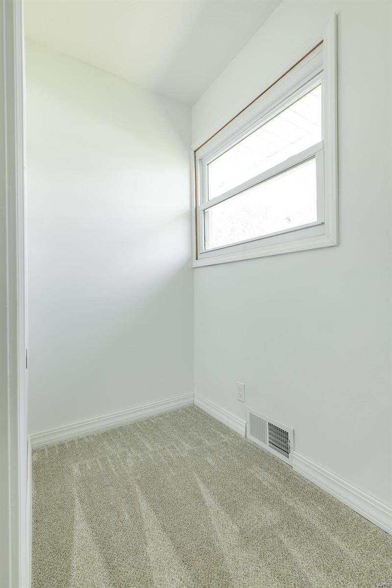 4519 Shipman Cutoff Road Bunker Hill, IL 62014 - Photo 35 of 52 Gallery Image 35