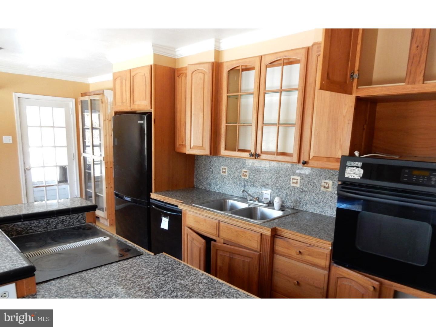 3456 Heather Road Huntingdon Valley, PA 19006 - Photo 2 of 5 Gallery Image 2