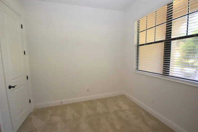 $4,200 | 5902 Printery Street, Unit 105, Tampa, FL 33616