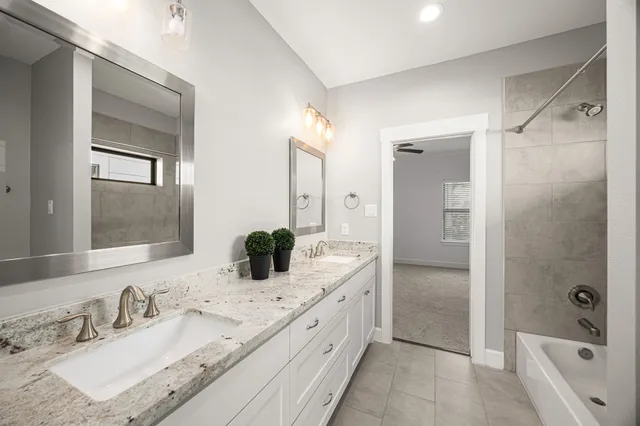 $595,000 | 2307 Langston Street, Houston, TX 77007