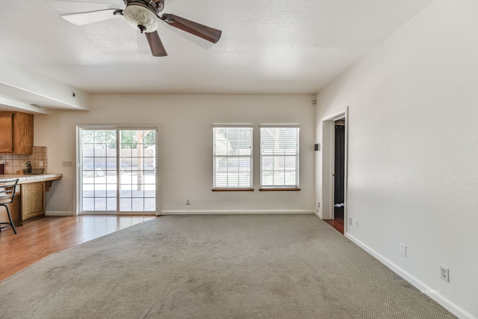 913 Margaret Avenue Ridgecrest, CA 93555 - Photo 16 of 38