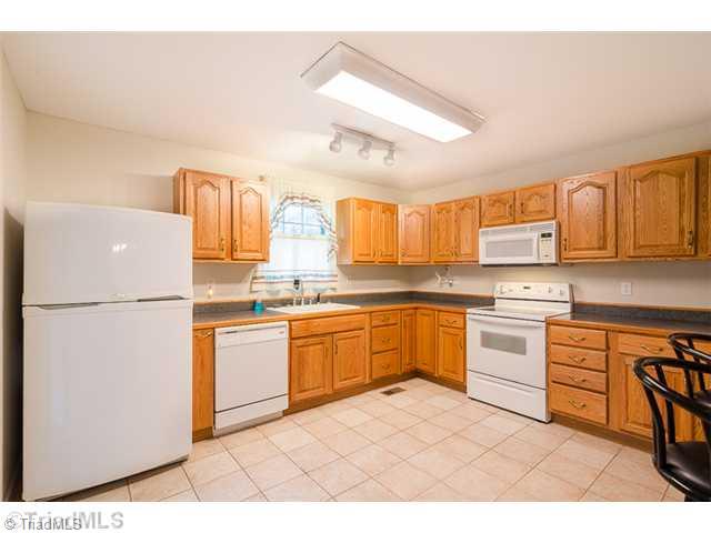 Kitchen. 