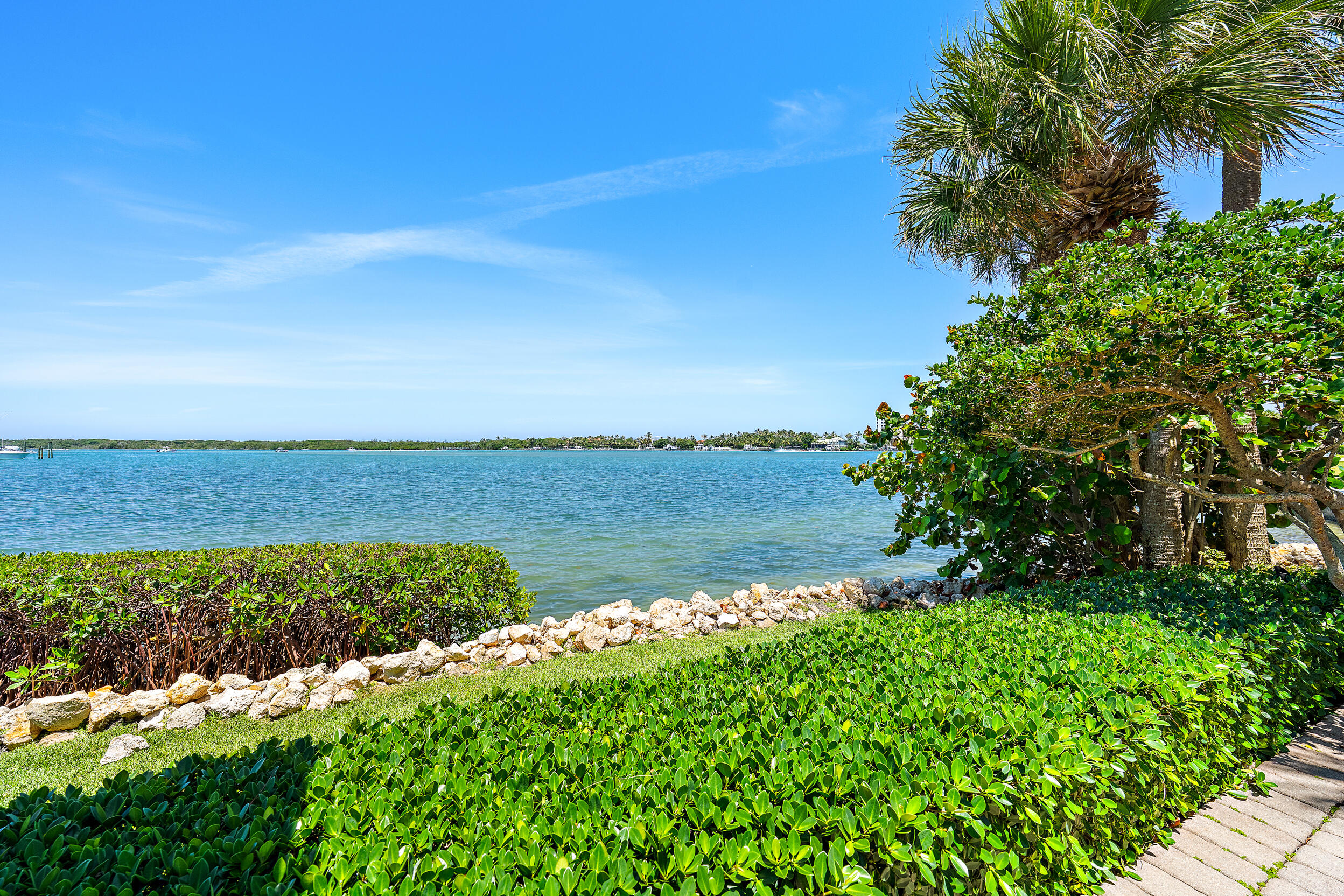 19932 Scrimshaw Way Jupiter, FL 33469 - Photo 8 of 26 View