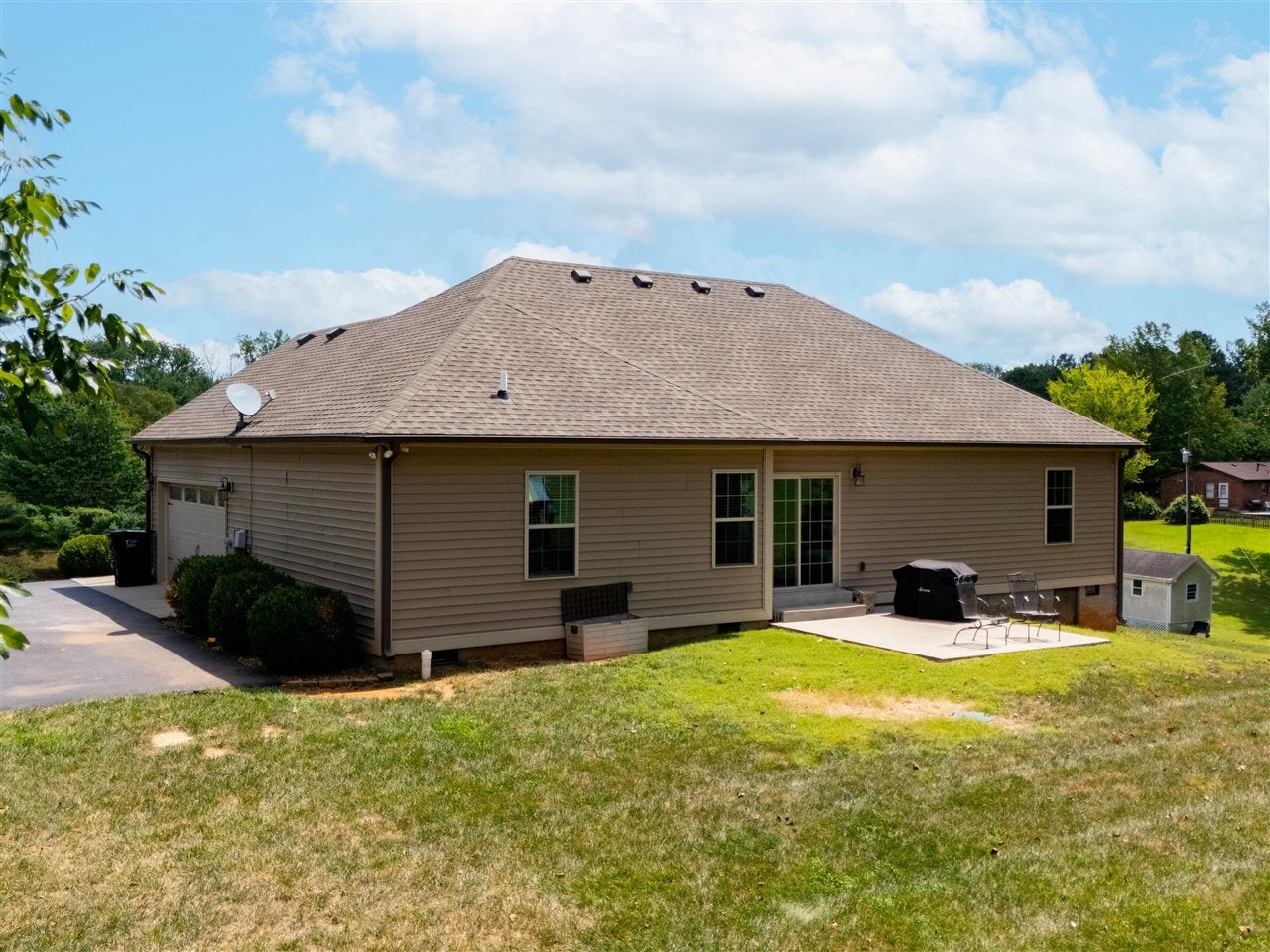 367 Green Acres Road Bowling Green, KY 42103 - Photo 31 of 38 Gallery Image 31
