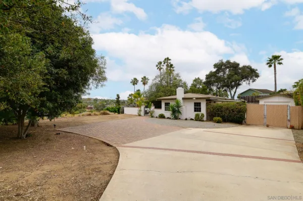 $789,000 | 1005 Alta Vista Drive, Vista, CA 92084