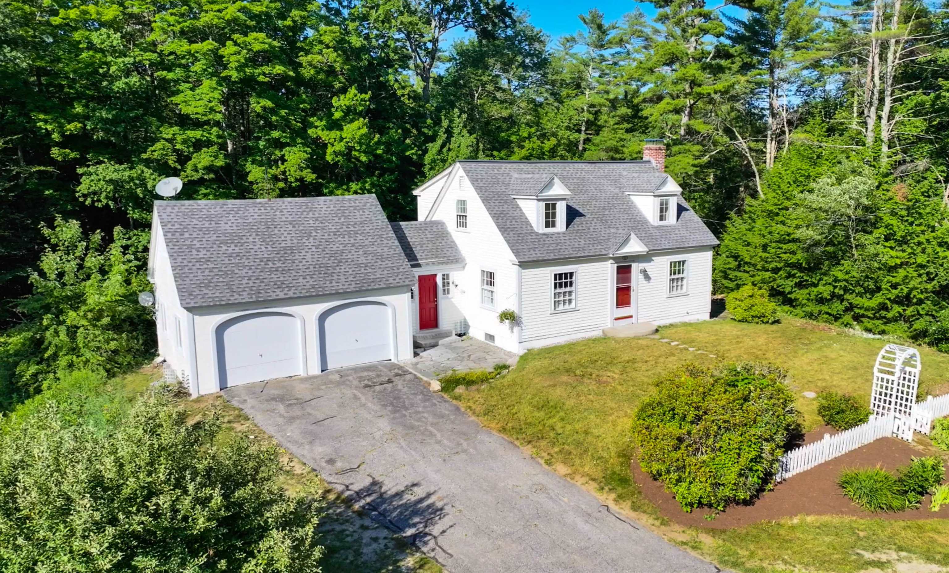 61 Scythe Shop Road New London, NH 03257 - Photo 1 of 25 Gallery Image 1