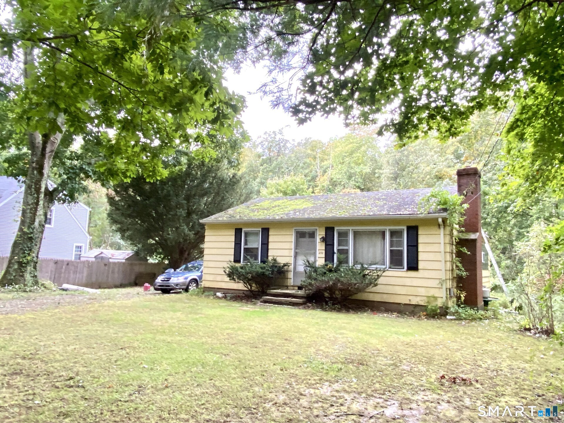 232 Maupas Road Guilford, CT 06437 - Photo 4 of 6 Gallery Image 4