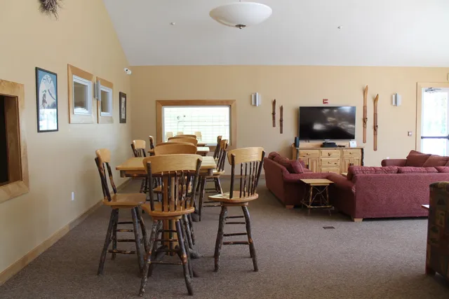 $15,000 | 48 Cooper Memorial Drive, Unit 415, Lincoln, NH 03251