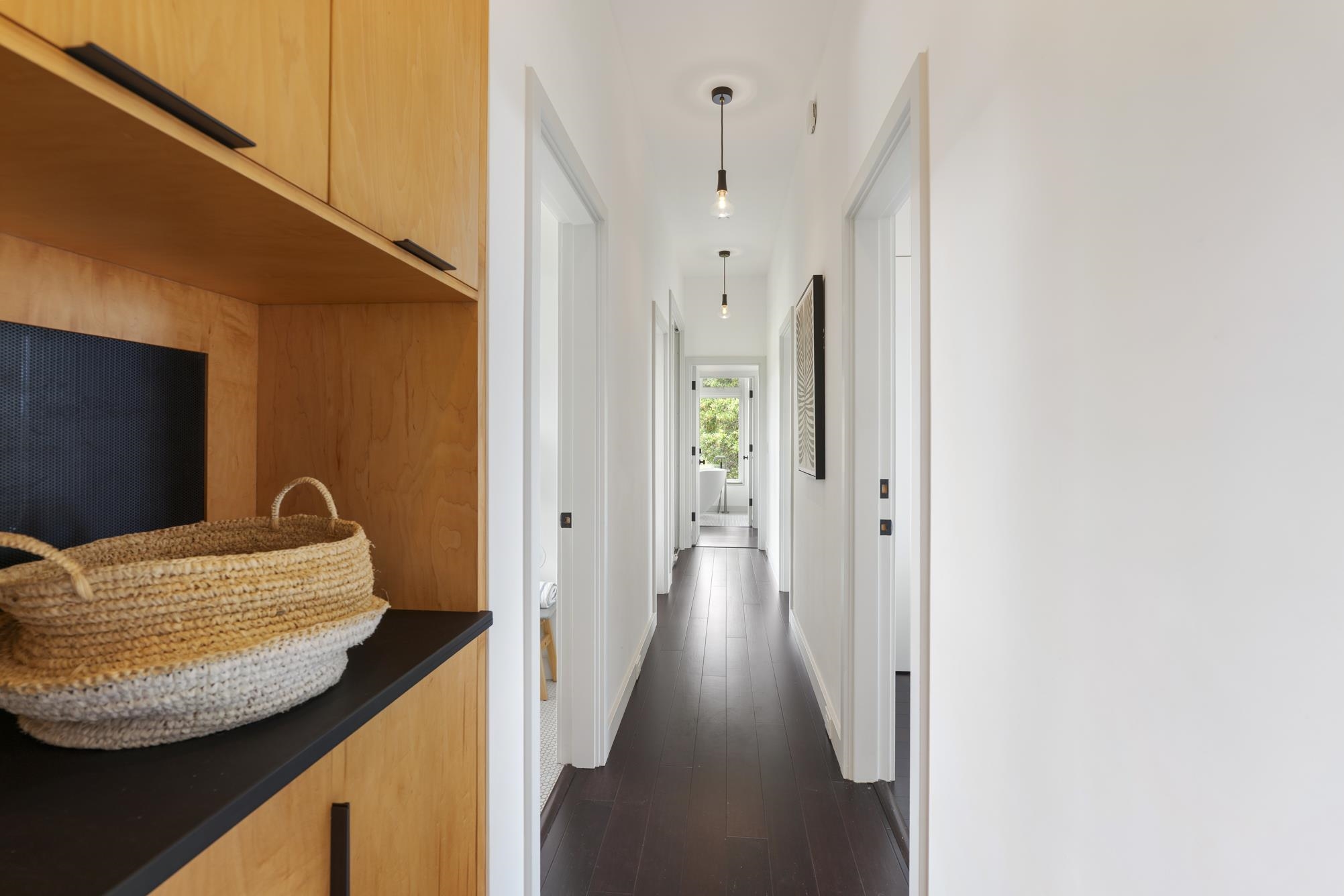 3127 Ua Noe Place, Unit B Haiku, HI 96708 - Photo 12 of 50 a view of a hallway with furniture