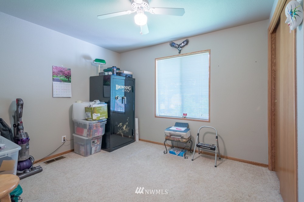 131 North Prairie Road Chehalis, WA 98532 - Photo 7 of 25