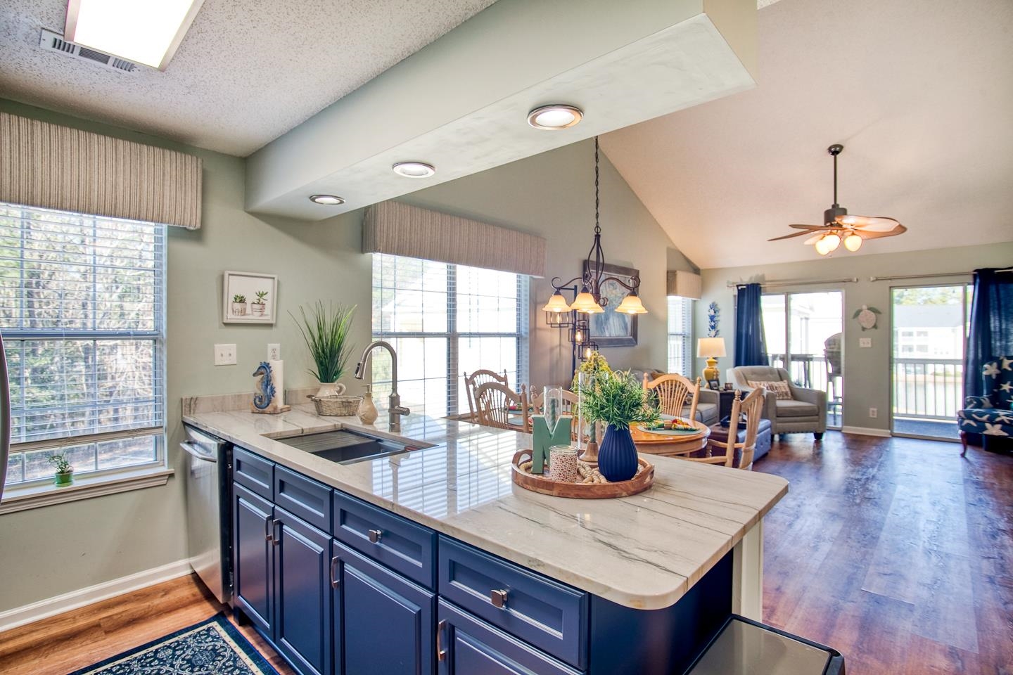 647 Woodmoor Drive, Unit 301 Murrells Inlet, SC 29576 - Photo 16 of 39
