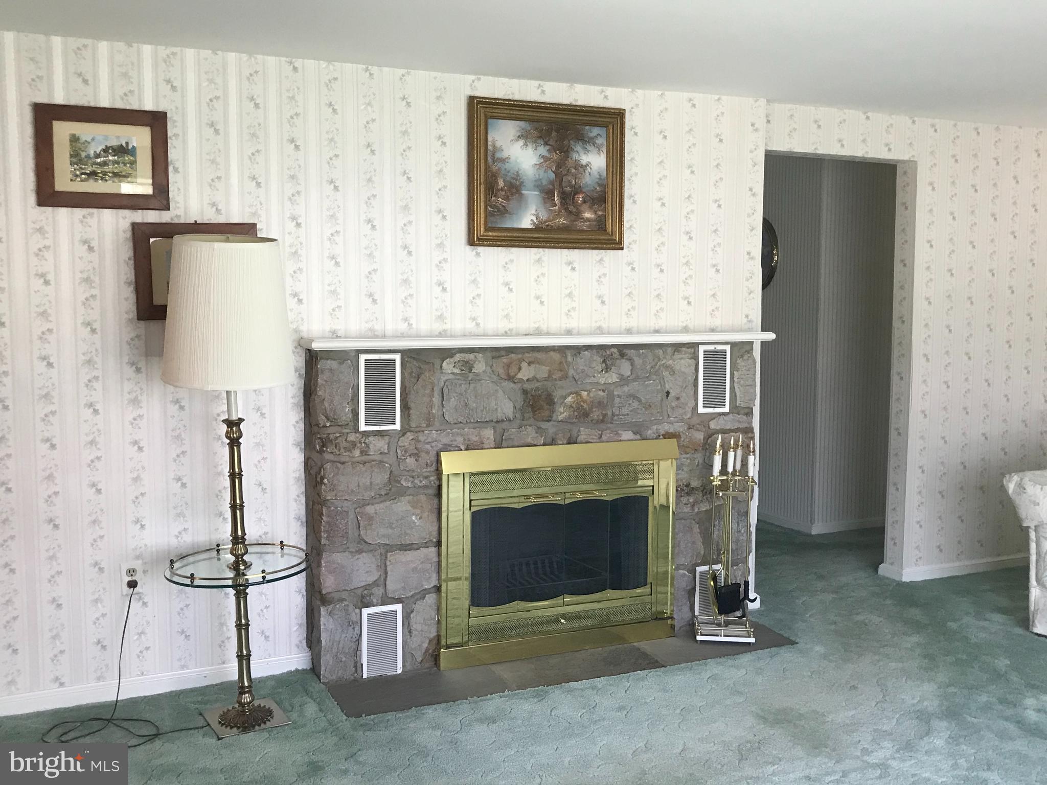 1225 Rupert Road Pottstown, PA 19464 - Photo 4 of 41