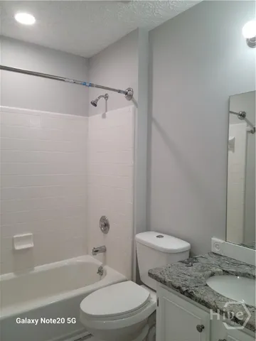 $2,000 | 667 Roebling Road, Bloomingdale, GA 31302