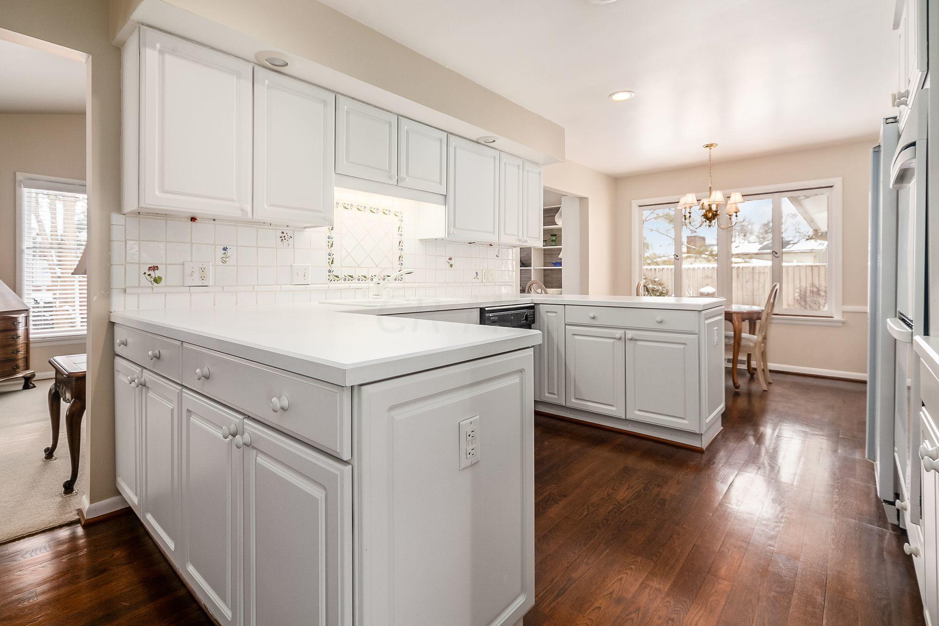 2151 Lytham Road Columbus, OH 43220 - Photo 14 of 53