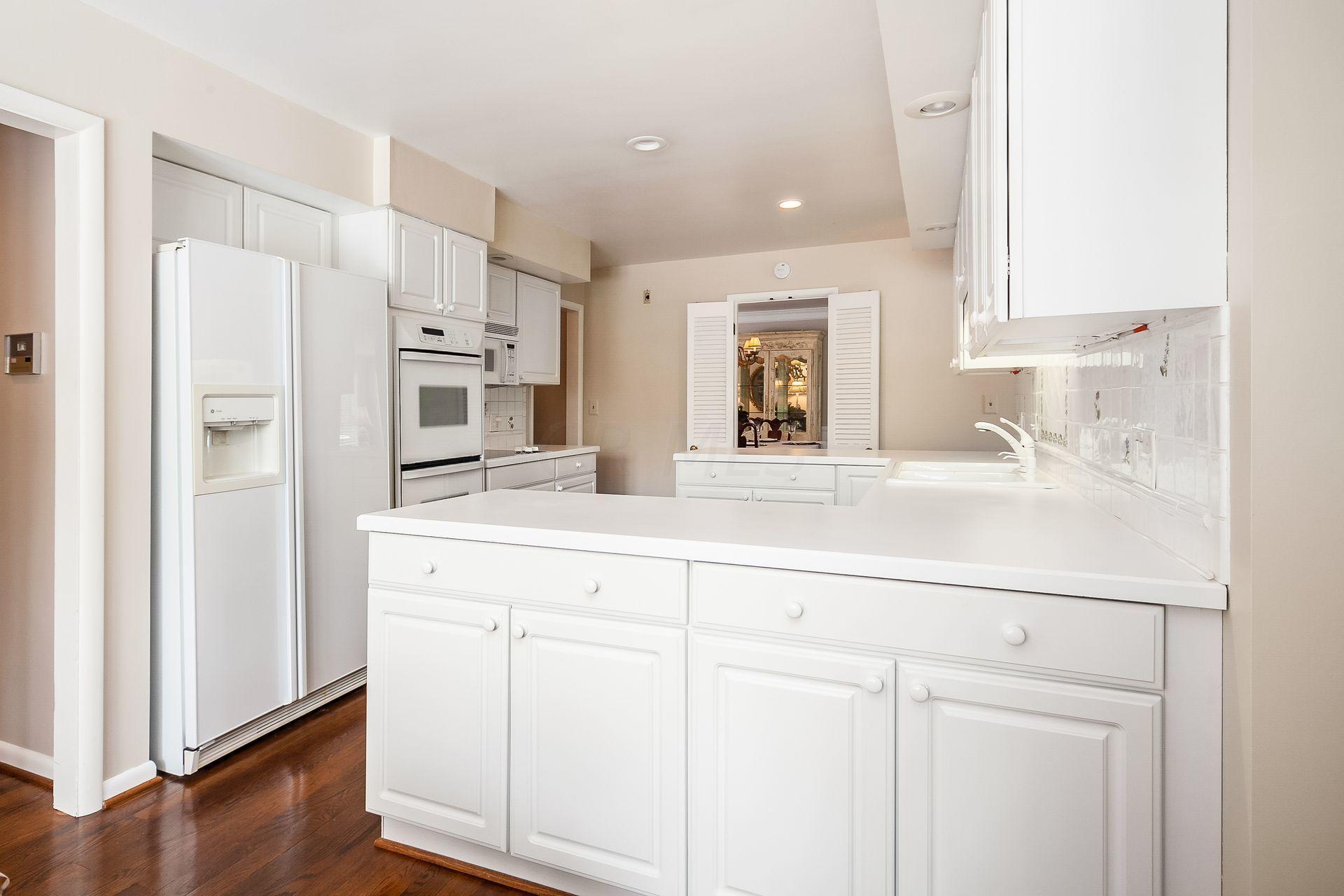 2151 Lytham Road Columbus, OH 43220 - Photo 17 of 53