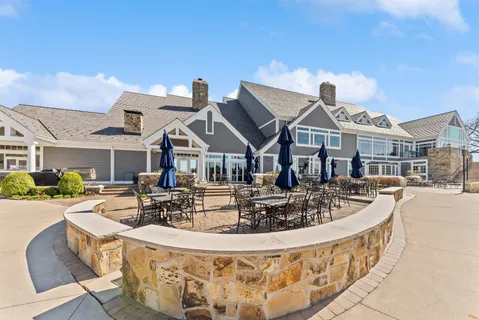 $1,750,000 | 56 Hillburn Lane, North Barrington, IL 60010