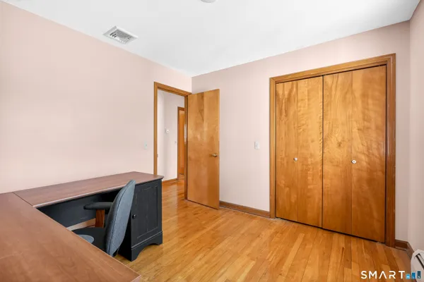 $525,000 | 554 Jeremy Swamp Road, Southbury, CT 06488