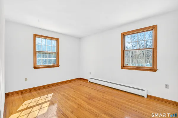 $525,000 | 554 Jeremy Swamp Road, Southbury, CT 06488