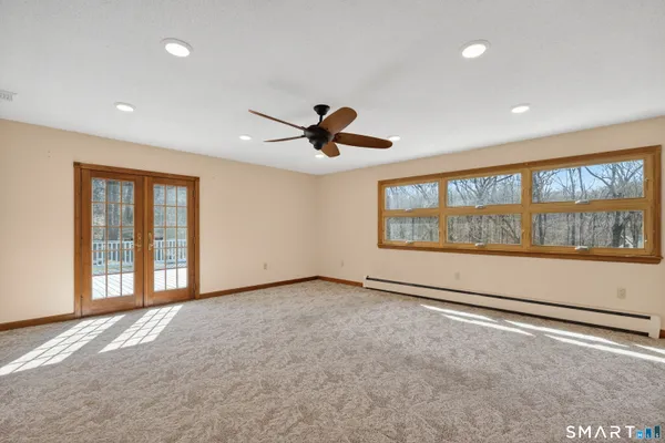 $525,000 | 554 Jeremy Swamp Road, Southbury, CT 06488