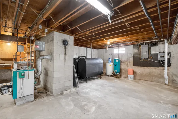 $525,000 | 554 Jeremy Swamp Road, Southbury, CT 06488