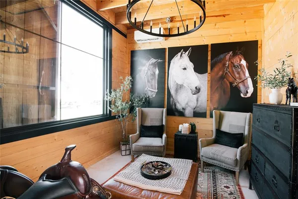 $1,375,000 | 4067 County Road 414, Muenster, TX 76252