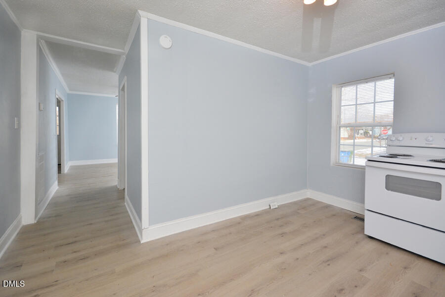 307 Oneida Street Graham, NC 27253 - Photo 11 of 22 DSC_0754