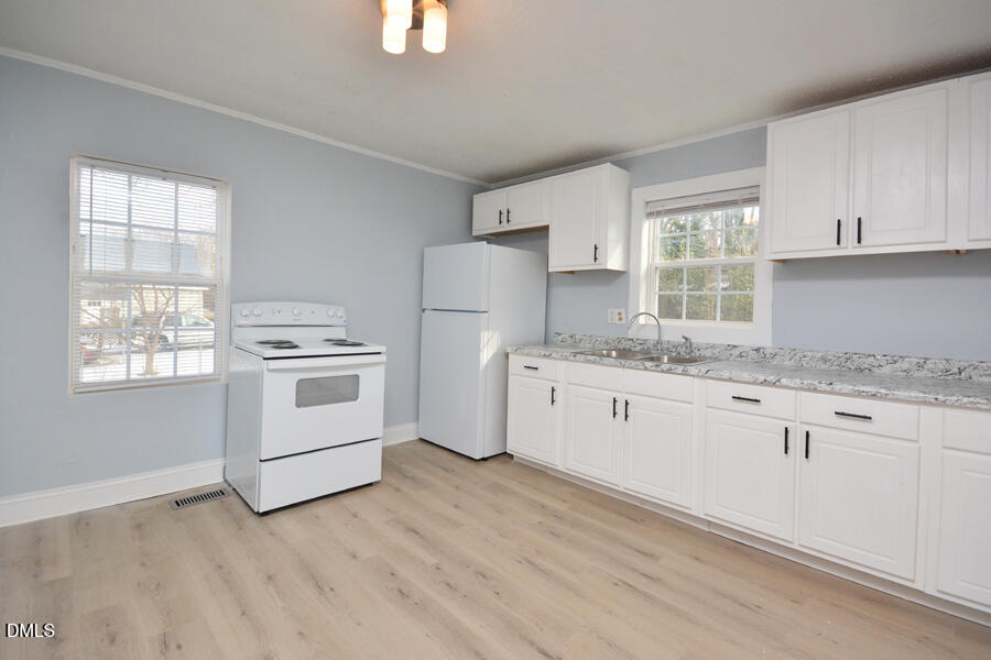 307 Oneida Street Graham, NC 27253 - Photo 14 of 22 DSC_0744