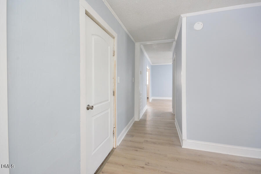 307 Oneida Street Graham, NC 27253 - Photo 6 of 22 DSC_0801
