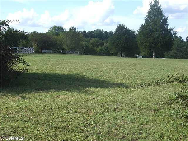 16220 Genito Road Moseley, VA 23120 - Photo 2 of 5