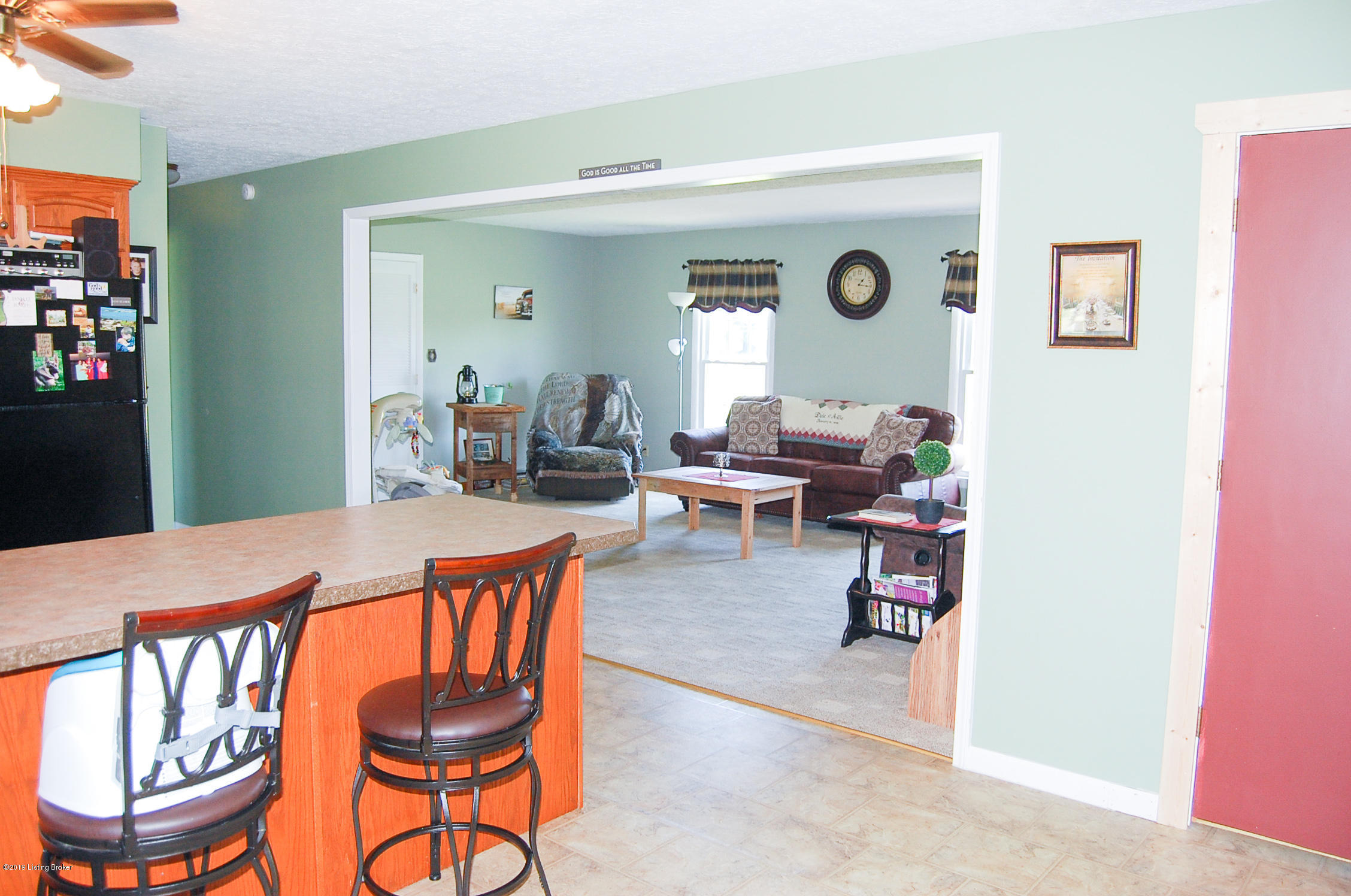9242 Beaver Dam Road Caneyville, KY 42721 - Photo 5 of 37 DSC_9640