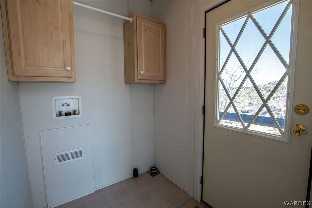 3295 Kirkland Road Golden Valley, AZ 86413 - Photo 15 of 48 Gallery Image 15