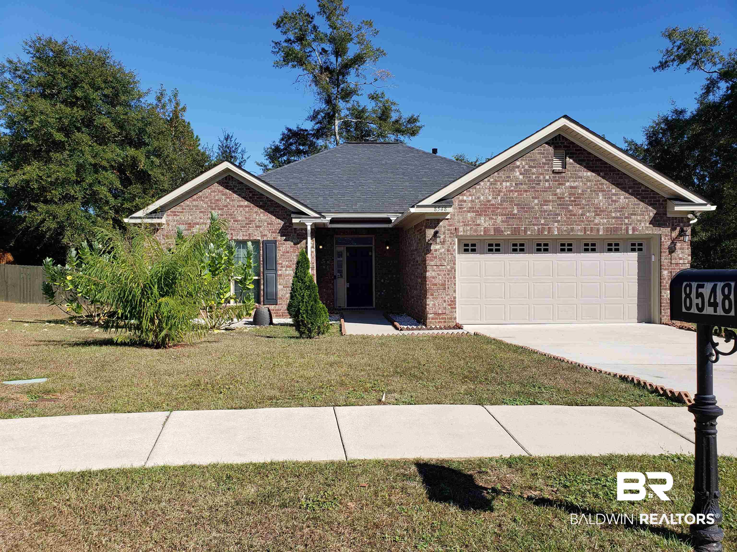 8548 Gatwick Court Mobile, AL 36695 - Photo 4 of 32