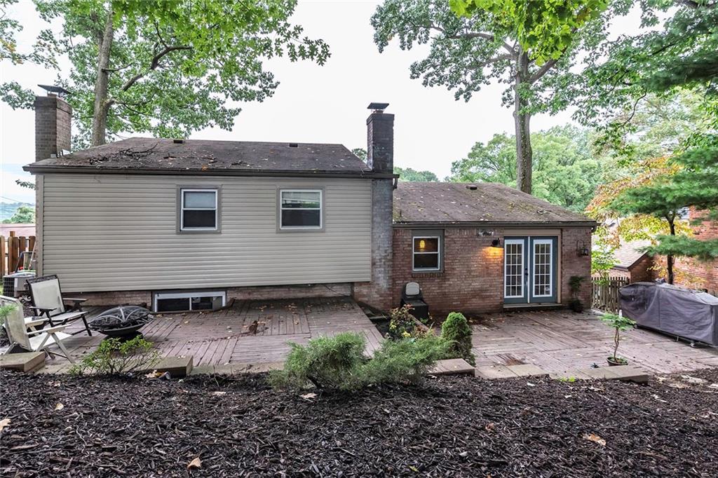 141 North Jamestown Road Coraopolis, PA 15108 - Photo 22 of 25 Gallery Image 22