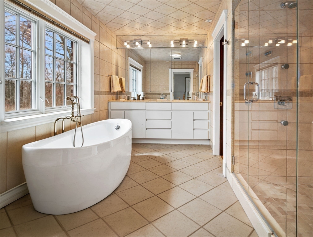 24 Radcliff Road Newton, MA 02468 - Photo 23 of 42