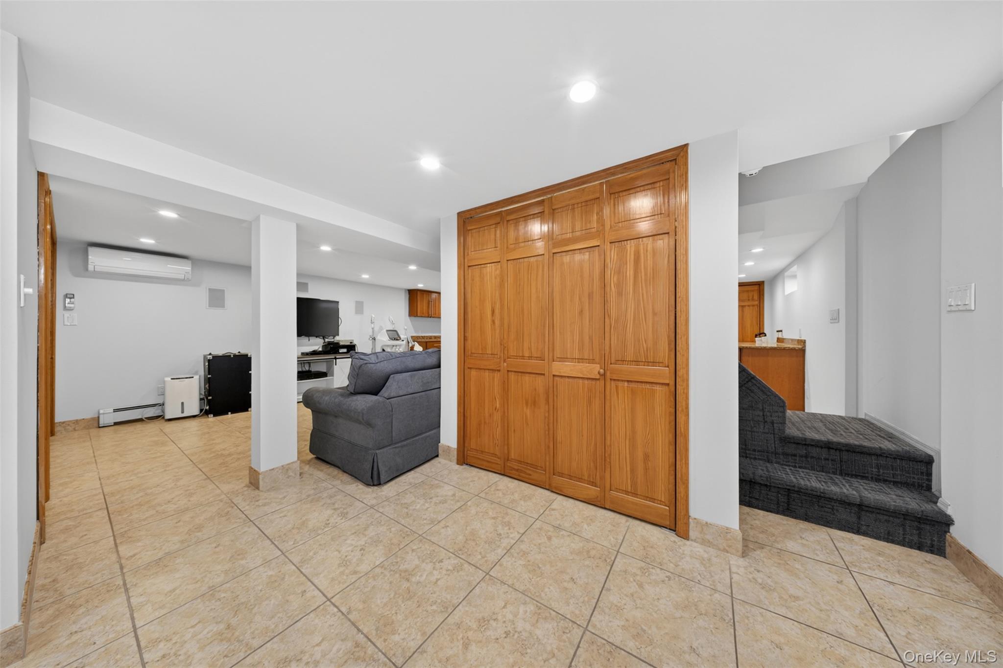 162-11 12th Road Queens, NY 11357 - Photo 35 of 41