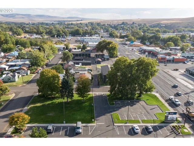 $225,000 | 811 Northeast 3rd Avenue, Milton Freewater, OR 97862