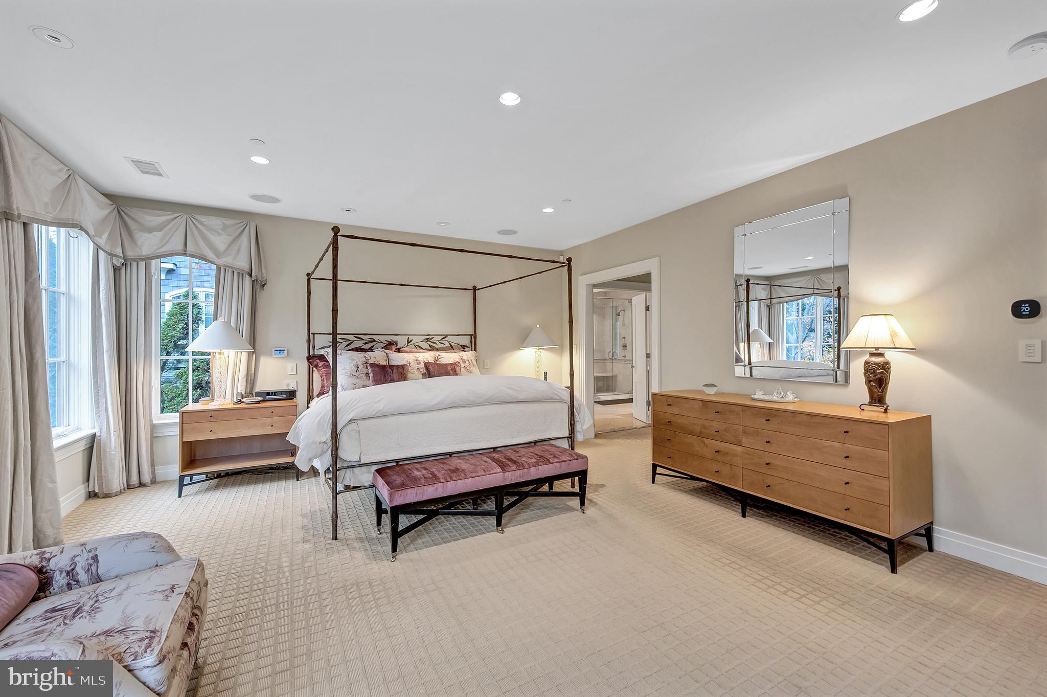 7204 Fairfax Road Bethesda, MD 20814 - Photo 27 of 57