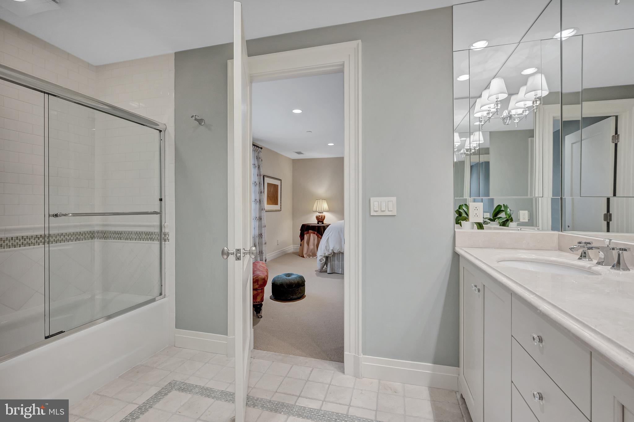 7204 Fairfax Road Bethesda, MD 20814 - Photo 40 of 57