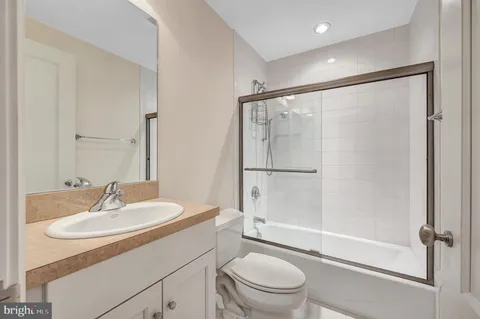 $4,250,000 | 7204 Fairfax Road, Bethesda, MD 20814