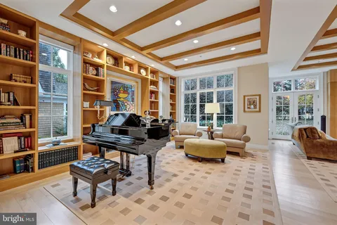 $4,250,000 | 7204 Fairfax Road, Bethesda, MD 20814
