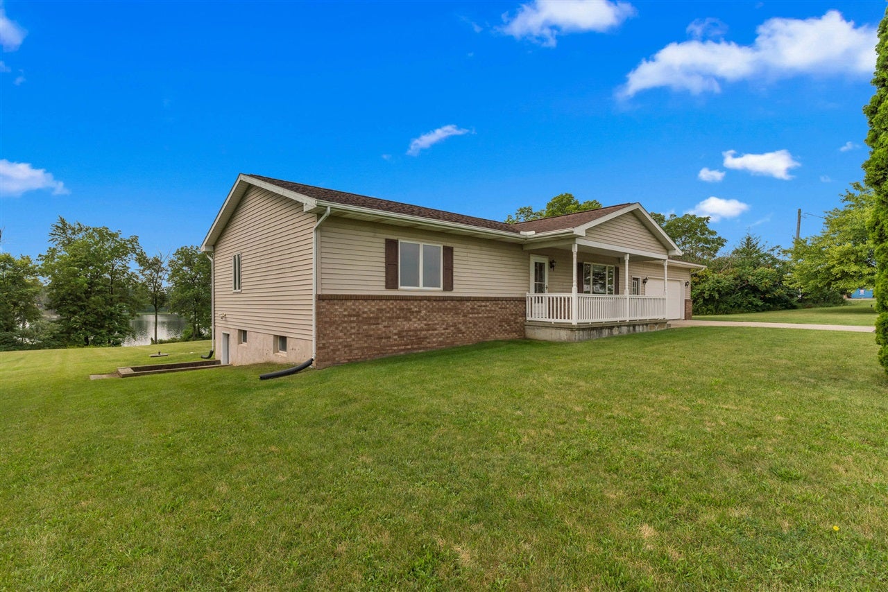 14111 Lime Lake Road Hudson, MI 49247 - Photo 6 of 71 Gallery Image 6