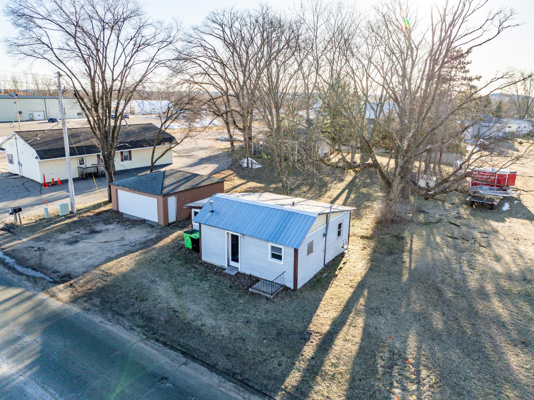 714 County Rd M New Lisbon, WI 53950 - Photo 33 of 38