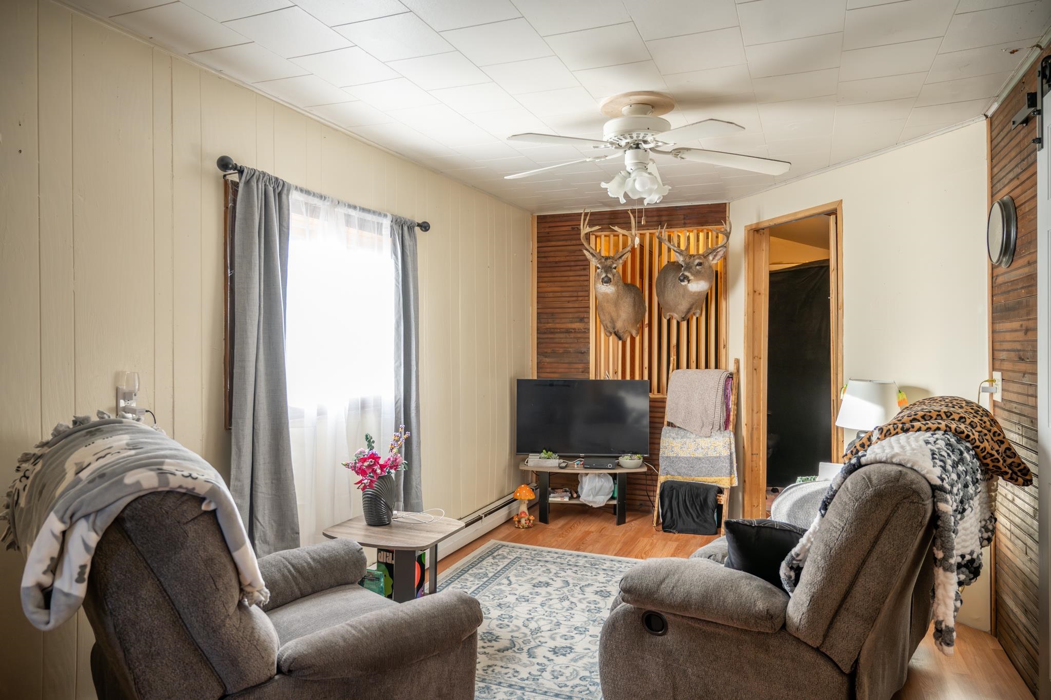 714 County Rd M New Lisbon, WI 53950 - Photo 4 of 38