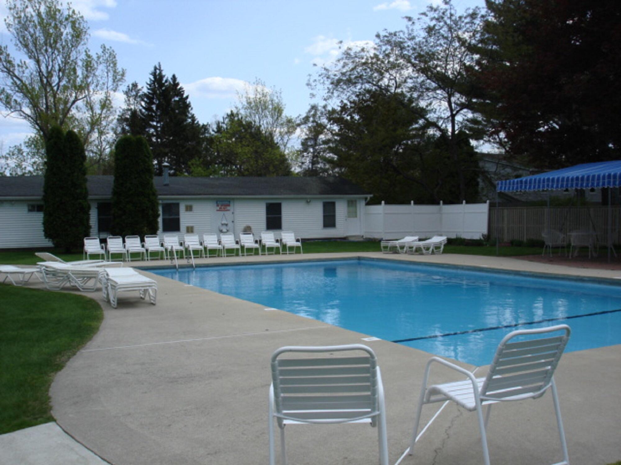 55 Israel Head Road, Unit 411 Ogunquit, ME 03907 - Photo 25 of 26 Pool