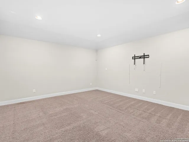 $3,400 | 1714 Kosmas Drive, San Antonio, TX 78245