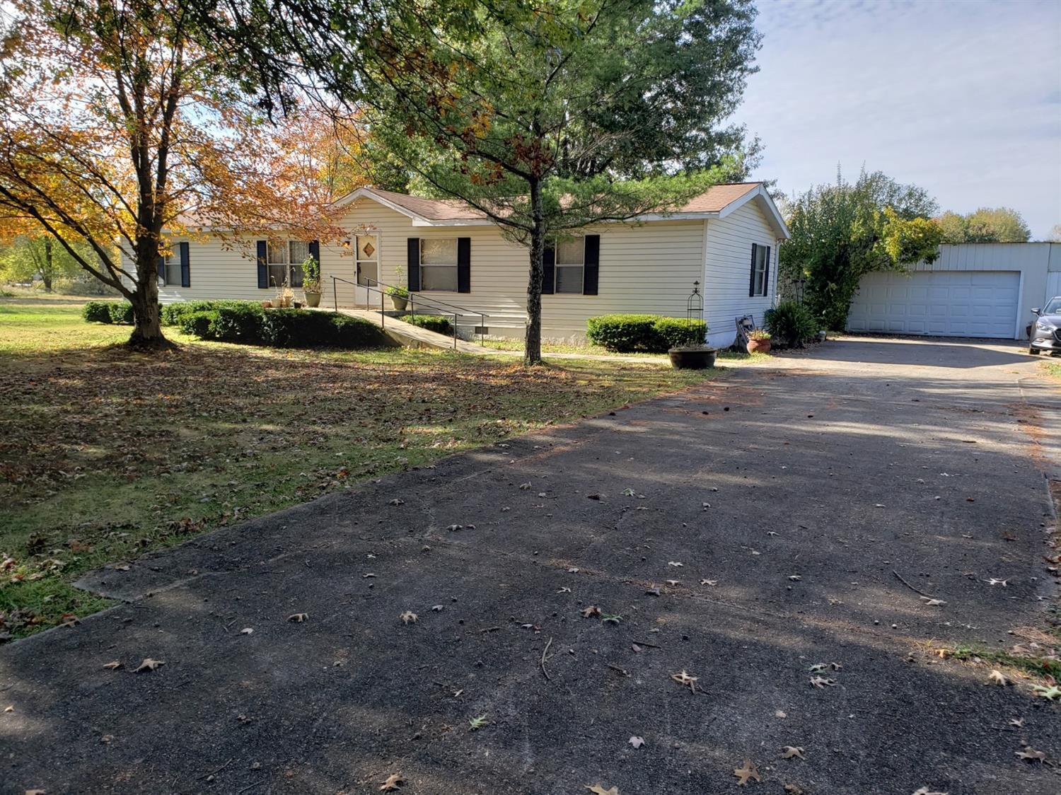 1725 Swings Corner Point Isabel Road Bethel, OH 45106 - Photo 1 of 1 Gallery Image 1